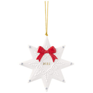 Villeroy & Boch Závesná ozdoba hviezda 2025 Christmas Classics, 11,3 cm